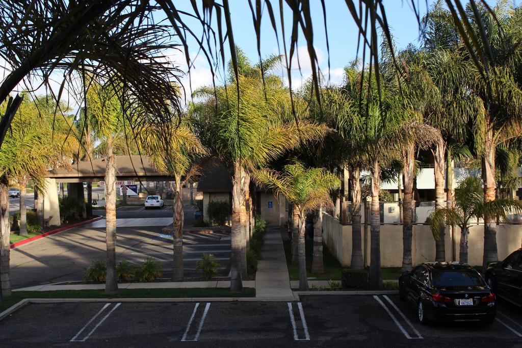 O'Cairns Inn And Suites Lompoc Dış mekan fotoğraf