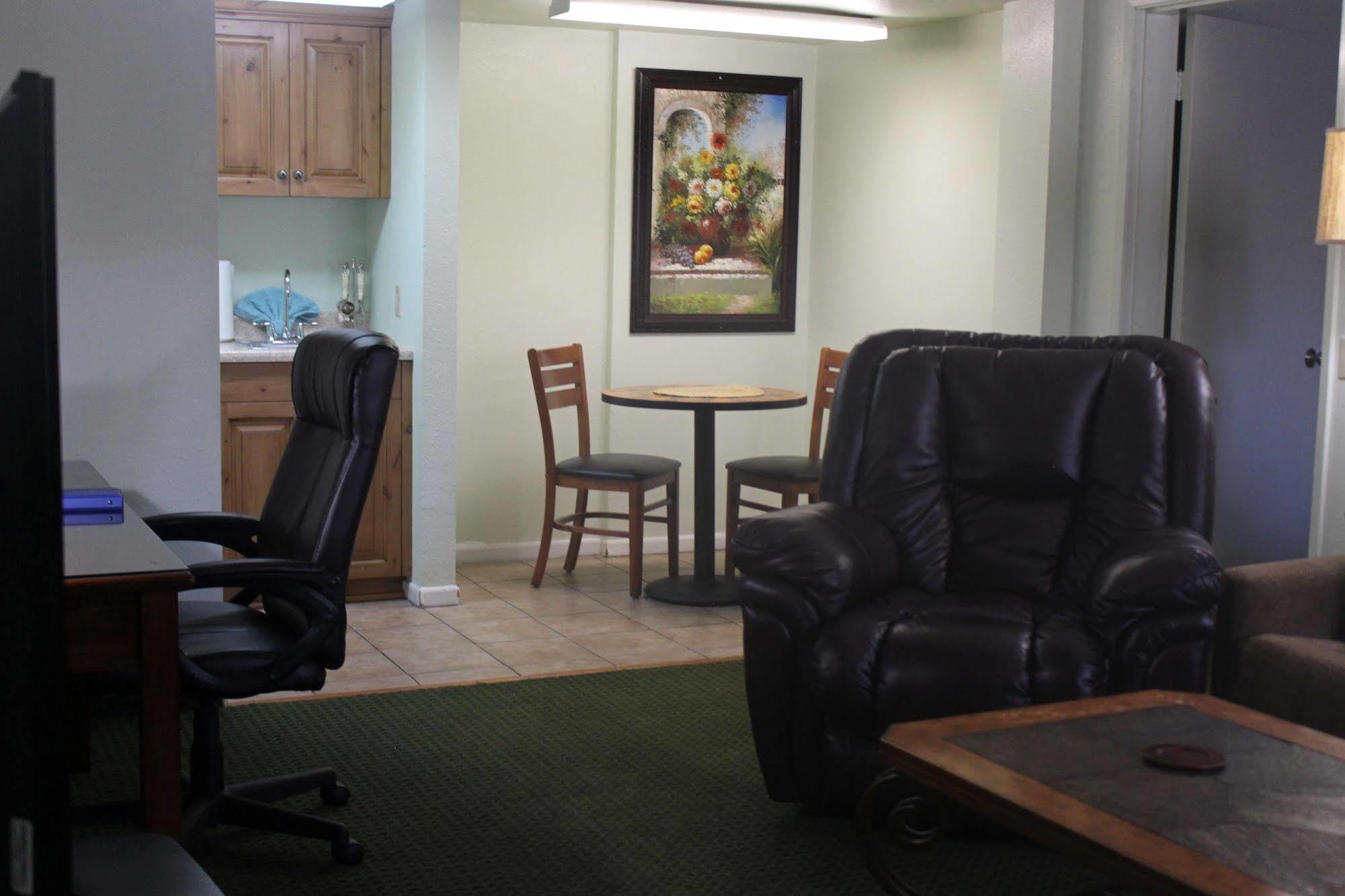 O'Cairns Inn And Suites Lompoc Dış mekan fotoğraf