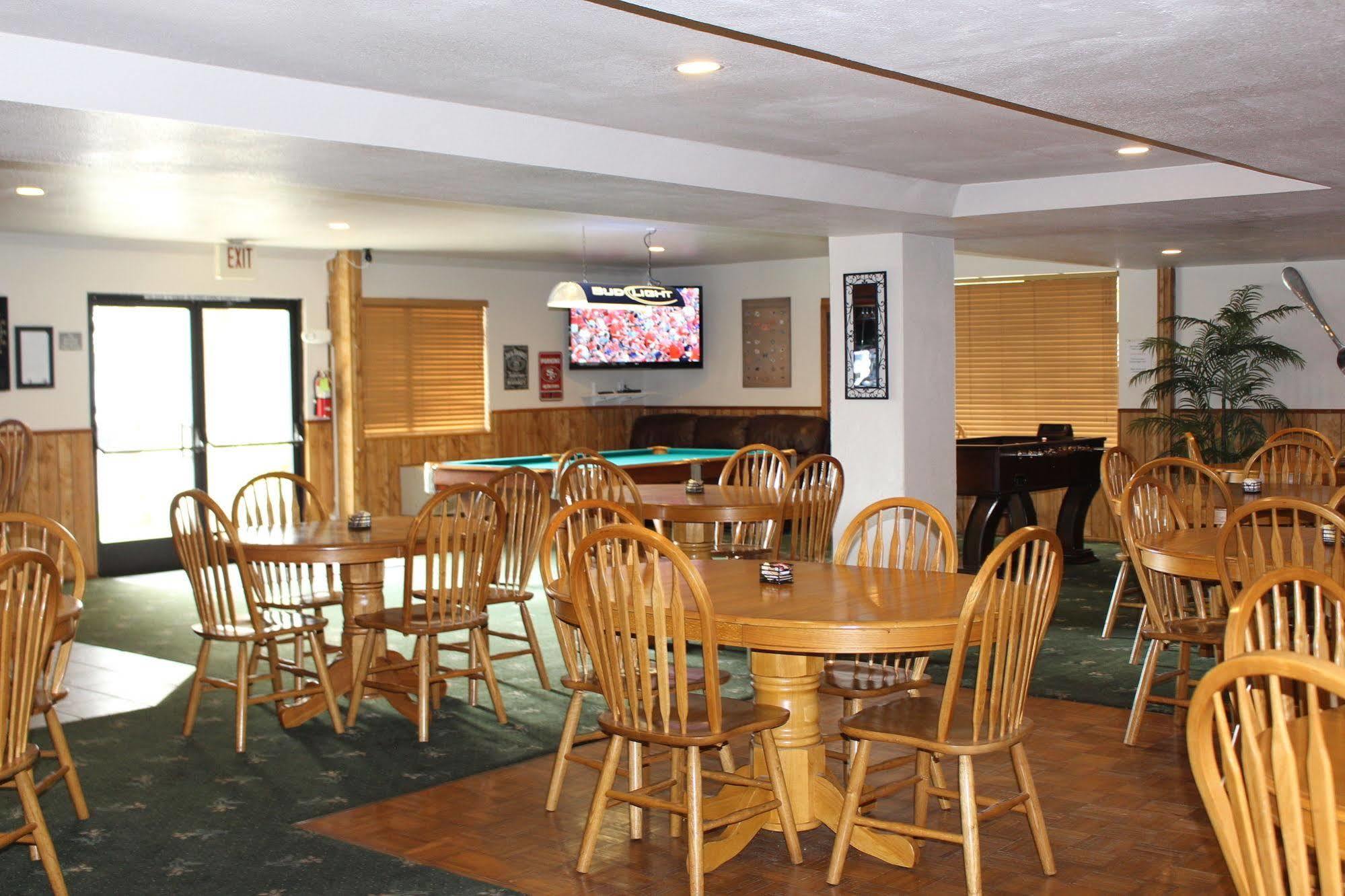 O'Cairns Inn And Suites Lompoc Dış mekan fotoğraf