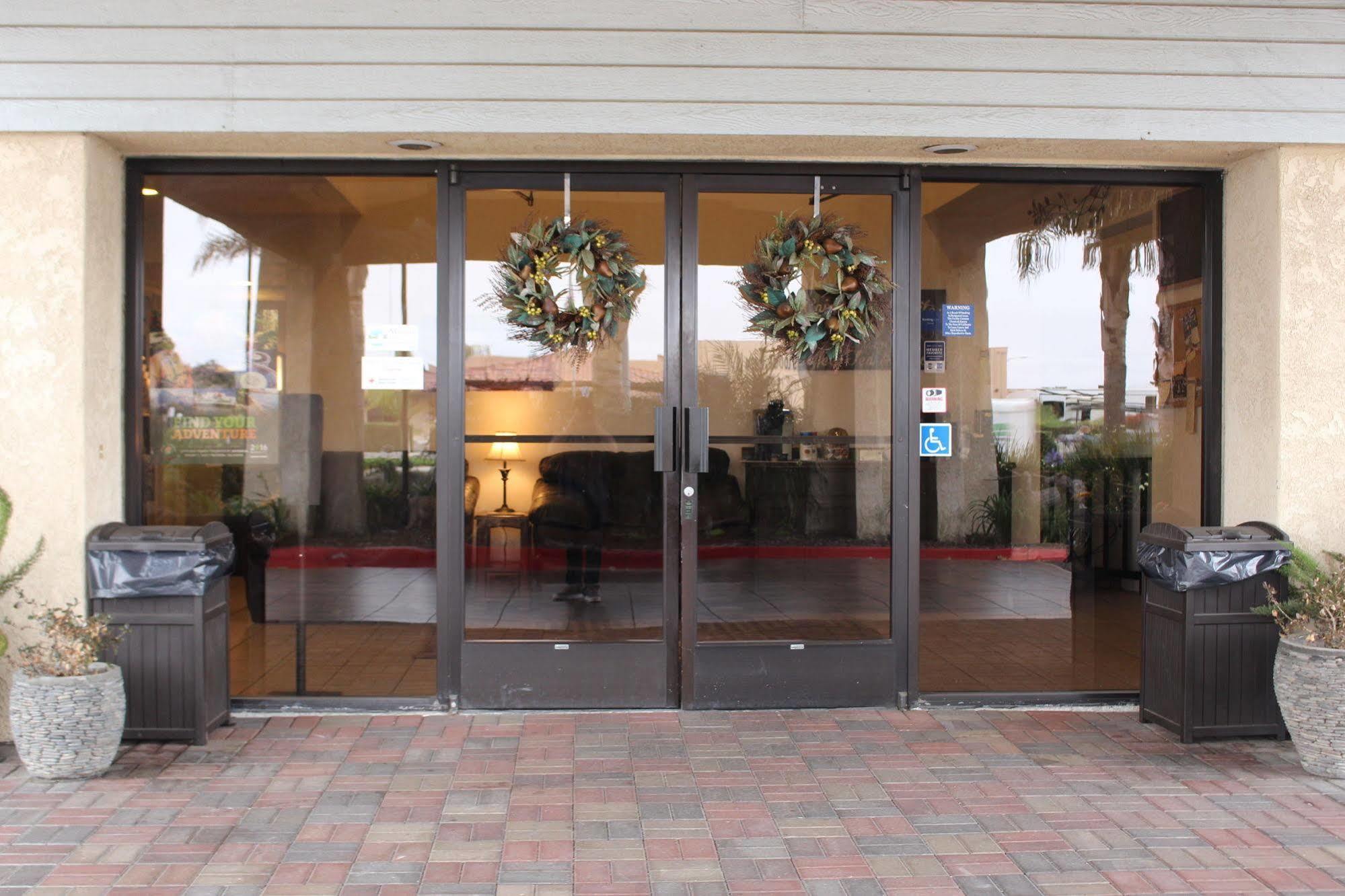 O'Cairns Inn And Suites Lompoc Dış mekan fotoğraf