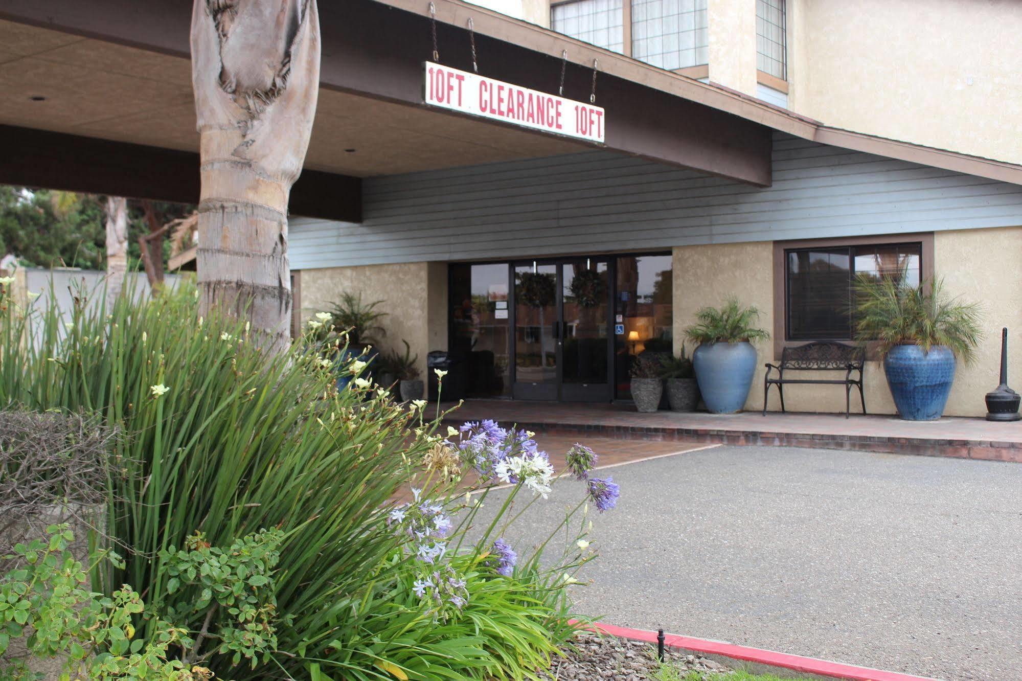 O'Cairns Inn And Suites Lompoc Dış mekan fotoğraf