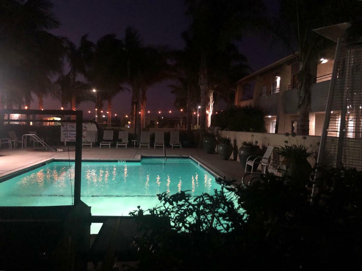 O'Cairns Inn And Suites Lompoc Dış mekan fotoğraf